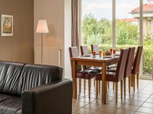 Χώρος καθιστικού στο Pet-Friendly Getaway +32 φωτογραφίες