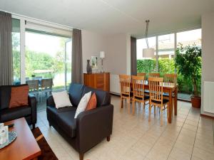 Χώρος καθιστικού στο Pet-Friendly Getaway