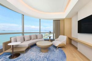 Χώρος καθιστικού στο Courtyard by Marriott Xiamen Xiang’an