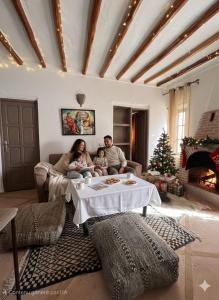 Posezení v ubytování Manzal Lahbab, 2Villas 2Bungalows 2Piscines et Jardins + 121 fotografií