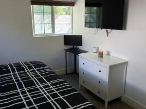 Ένα ή περισσότερα κρεβάτια σε δωμάτιο στο Hacienda Haven