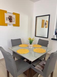 Χώρος καθιστικού στο CASA COM PISCINA ATE 16 PESSOAS 700mts da praia do aracagy