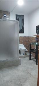 Ένα μπάνιο στο Akasha Galápagos