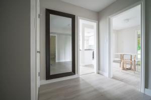 Φωτογραφία από το άλμπουμ του Spacious Oceanview Suite with Private Entrance σε West Vancouver +19 φωτογραφίες