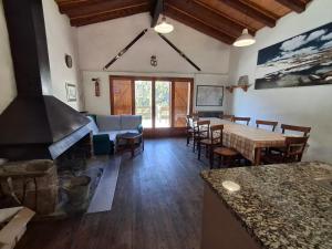 Posezení v ubytování Xalet de muntanya en Parc Natural a 2000 metres