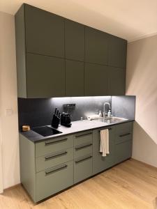 Η κουζίνα ή μικρή κουζίνα στο BRAND NEW Varta Alpha 2025