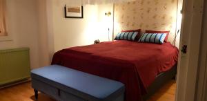 Postel nebo postele na pokoji v ubytování Parkvillan Sunshine Living Condo