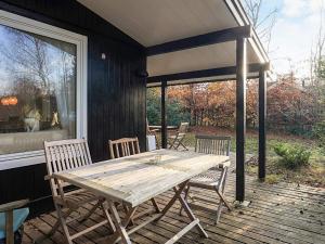 Μπαλκόνι ή βεράντα στο 4 star holiday home in Hornbæk