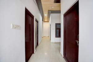 Φωτογραφία από το άλμπουμ του Hotel O City Centre Rudrapur Formerly Yuvraj Guest House σε Rudrapur
