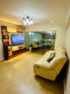 TV/trung tâm giải trí tại Apartamento San Borja