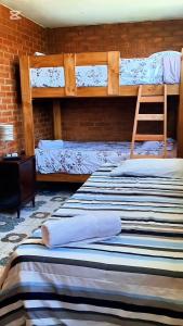 En eller flere senge i et værelse på Casa Montemira + 59 billeder