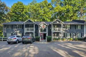 Το κτήριο όπου στεγάζεται  το διαμέρισμα