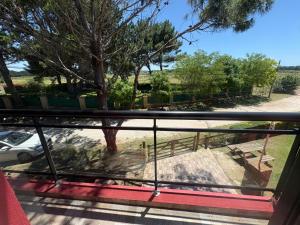 Cabaña La Arianna في سانتا تيريسيتا: منظر من شرفة المنزل