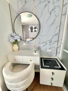 Fotografie z fotogalerie ubytování Dcreek 79 Modern chic condo near patong ve městě Phuket