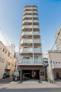 Το κτήριο όπου στεγάζεται  το διαμέρισμα