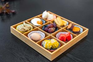 Jídlo v hotelu nebo okolí