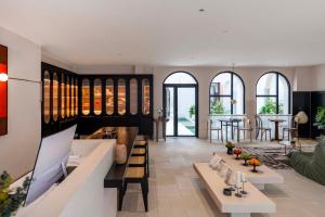 Posezení v ubytování AND·U Designer Homestay (Dukezong Ancient Town Moonlight Square Branch)