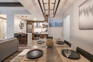 Χώρος καθιστικού στο Symphony 8 by Outpost Whistler