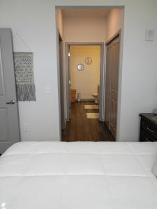 Koupelna v ubytování Luxury Views By The Water 1 in Madison, Airport , Toyota Field, Arsenal + 24 fotografií