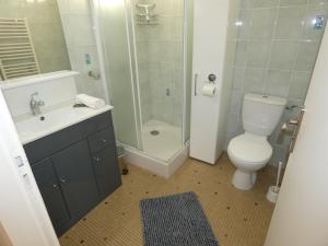 Ένα μπάνιο στο Notre-Dame-de-Monts - Apt spacieux 76m² - 6 pers - Animaux admis - Parking - FR-1-540-327 +28 φωτογραφίες