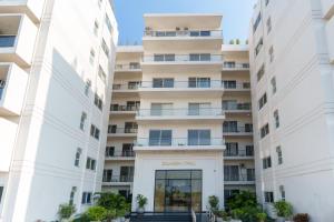 Здание апартаментов/квартиры