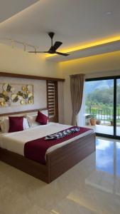 Postel nebo postele na pokoji v ubytování Southern Panorama Campnoel Munnar