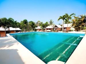 Πισίνα στο ή κοντά στο Monn Phu Phrai