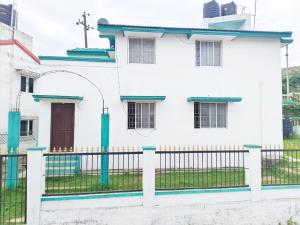 Tòa nhà nơi chỗ nghỉ nhà dân tọa lạc