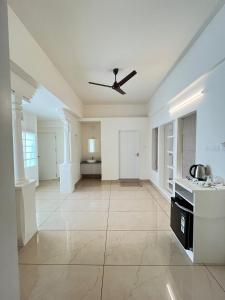 Køkken eller tekøkken på Aagneyam Grand Resort