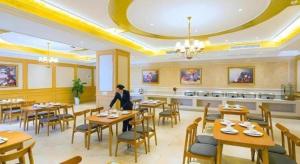 Εστιατόριο ή άλλο μέρος για φαγητό στο Vienna Hotel Hubei Xiangyang Tang City Gulou