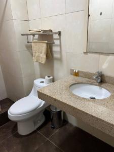 Ванная комната в Room with 2 beds - Shared Apartment