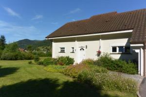 En generel udsigt til bjerge eller udsigt til bjerge taget fra chaletet