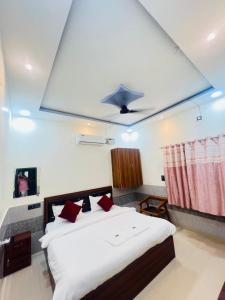 Imagen de la galería de Gitanshi Palace, en Jāmb