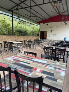 En restaurant eller et andet spisested på Valley King Resort