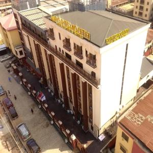 Το κτήριο όπου στεγάζεται  το ξενοδοχείο