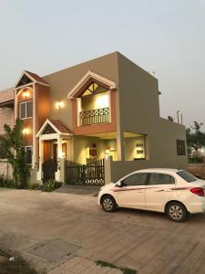 Το κτήριο όπου στεγάζεται  η παραθεριστική κατοικία