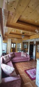 Posezení v ubytování Cosmic Buddha Bnb