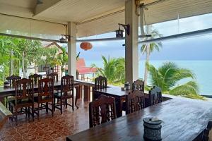 Gallery image of Palm Point Village in Mae Nam