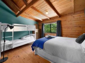 Ένα ή περισσότερα κρεβάτια σε δωμάτιο στο The Bower