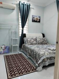 Postel nebo postele na pokoji v ubytování Che Puan Homestay Baling - 2 unit house with kids pool