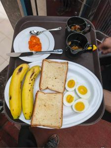 Jídlo v hotelu nebo okolí