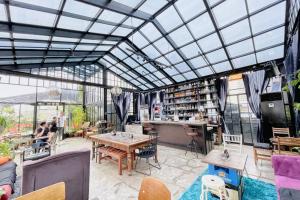 Χώρος καθιστικού στο Gervasia Hotel Makati