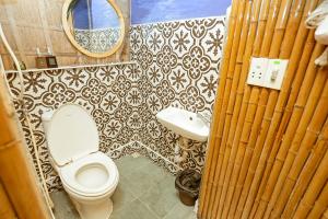 Ένα μπάνιο στο Cocohut Hoi An Homestay +22 φωτογραφίες