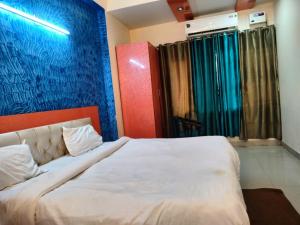 Φωτογραφία από το άλμπουμ του PLAY DM EXPO HOTEL couple friendly σε Greater Noida