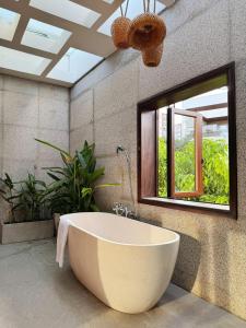 Ένα μπάνιο στο Le Home Phan Rang