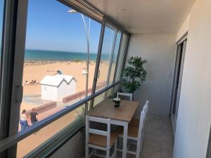 Γενική θέα στη θάλασσα ή θέα στη θάλασσα από  αυτό το διαμέρισμα