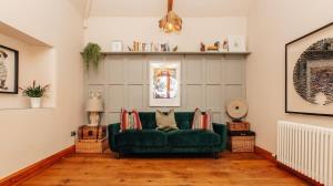 Χώρος καθιστικού στο The Little House Luxury Cotswolds Stunning Views +25 φωτογραφίες