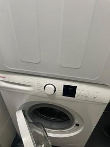 Fotografie z fotogalerie ubytování The Urban Suite v destinaci Petach Tikva