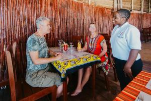 Hosté ubytování Equalia Rose Hotel