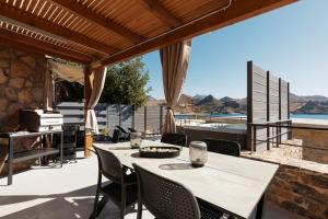 Příroda nedaleko prázdninového domu + 33 fotografií